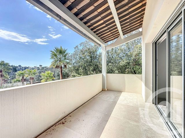 Appartement F4 à vendre - 4 pièces - 141 m2 - Cagnes Sur Mer - 06 - PROVENCE-ALPES-COTE-D-AZUR