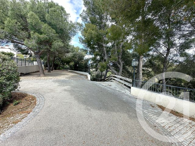 Appartement F4 à vendre - 4 pièces - 141 m2 - Cagnes Sur Mer - 06 - PROVENCE-ALPES-COTE-D-AZUR