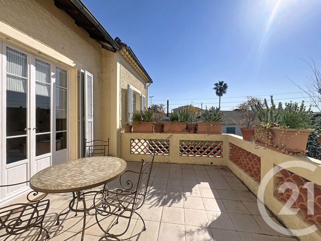 Maison &agrave; vendre - 7 pi&egrave;ces - 180 m2 - Cagnes Sur Mer - 06 - PROVENCE-ALPES-COTE-D-AZUR