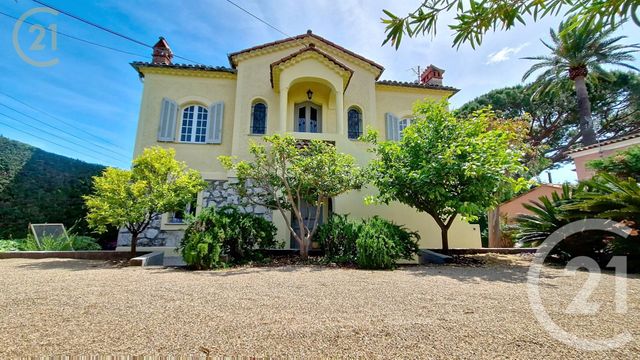Maison à vendre - 7 pièces - 180 m2 - Cagnes Sur Mer - 06 - PROVENCE-ALPES-COTE-D-AZUR