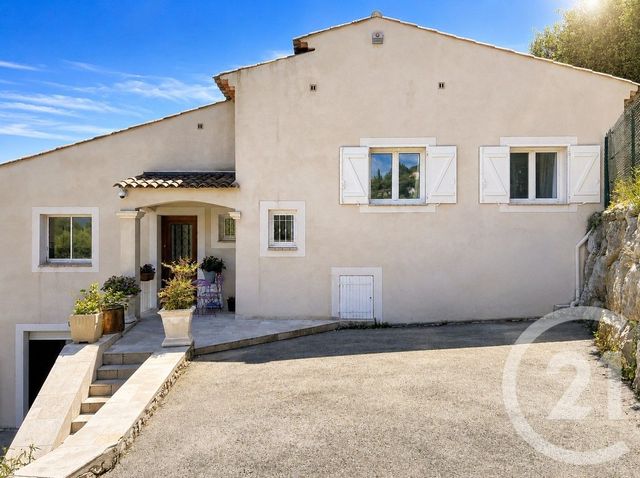 Maison &agrave; vendre - 6 pi&egrave;ces - 172,76 m2 - Carros - 06 - PROVENCE-ALPES-COTE-D-AZUR
