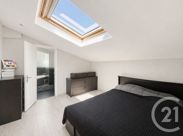 Maison &agrave; vendre - 6 pi&egrave;ces - 172,76 m2 - Carros - 06 - PROVENCE-ALPES-COTE-D-AZUR