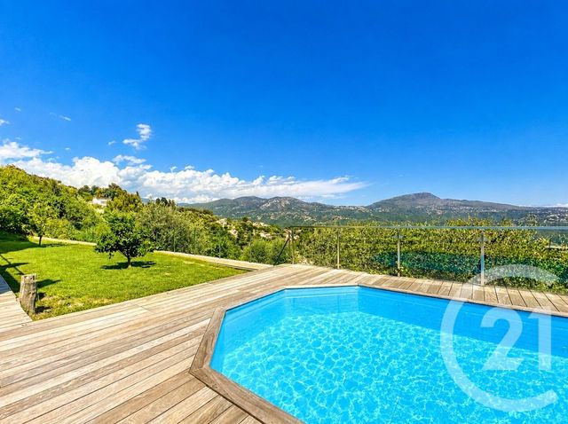 Maison &agrave; vendre - 6 pi&egrave;ces - 172,76 m2 - Carros - 06 - PROVENCE-ALPES-COTE-D-AZUR