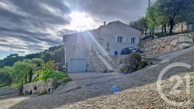 Maison &agrave; vendre - 6 pi&egrave;ces - 172,76 m2 - Carros - 06 - PROVENCE-ALPES-COTE-D-AZUR