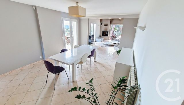 Maison &agrave; vendre - 6 pi&egrave;ces - 172,76 m2 - Carros - 06 - PROVENCE-ALPES-COTE-D-AZUR