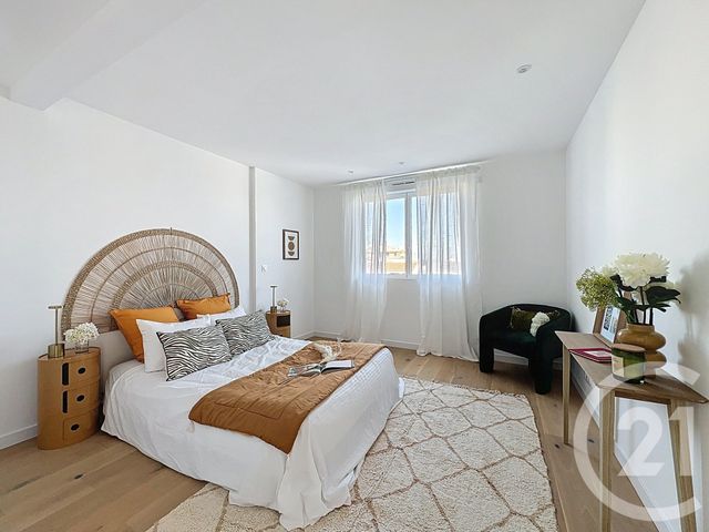 Appartement F4 à vendre - 4 pièces - 135 m2 - St Laurent Du Var - 06 - PROVENCE-ALPES-COTE-D-AZUR