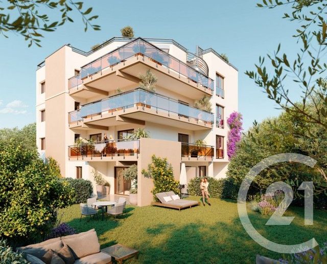 Appartement F4 à vendre - 4 pièces - 135 m2 - St Laurent Du Var - 06 - PROVENCE-ALPES-COTE-D-AZUR