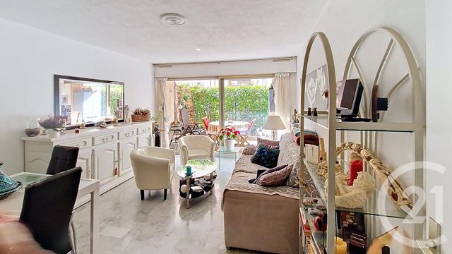 Appartement F2 &agrave; vendre - 2 pi&egrave;ces - 56,25 m2 - Cagnes Sur Mer - 06 - PROVENCE-ALPES-COTE-D-AZUR