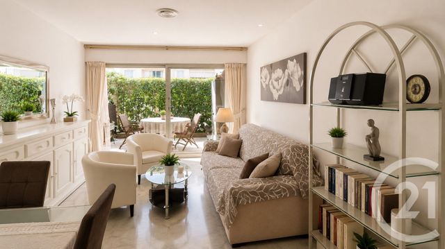 Appartement F2 &agrave; vendre - 2 pi&egrave;ces - 56,25 m2 - Cagnes Sur Mer - 06 - PROVENCE-ALPES-COTE-D-AZUR