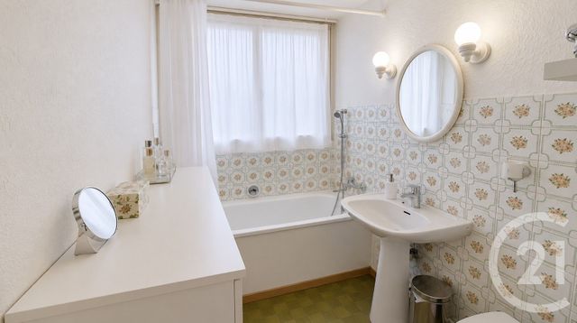 Appartement F2 &agrave; vendre - 2 pi&egrave;ces - 56,25 m2 - Cagnes Sur Mer - 06 - PROVENCE-ALPES-COTE-D-AZUR