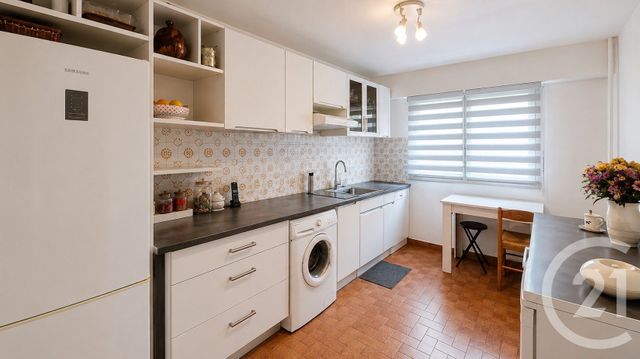 Appartement F2 &agrave; vendre - 2 pi&egrave;ces - 56,25 m2 - Cagnes Sur Mer - 06 - PROVENCE-ALPES-COTE-D-AZUR