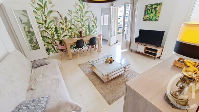 Appartement F2 à vendre - 2 pièces - 47,83 m2 - Cagnes Sur Mer - 06 - PROVENCE-ALPES-COTE-D-AZUR
