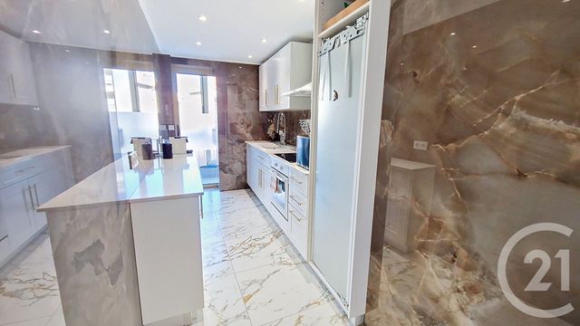 Appartement F3 à vendre - 3 pièces - 64,88 m2 - Juan Les Pins - 06 - PROVENCE-ALPES-COTE-D-AZUR