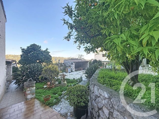 Maison &agrave; vendre - 5 pi&egrave;ces - 124,19 m2 - St Laurent Du Var - 06 - PROVENCE-ALPES-COTE-D-AZUR