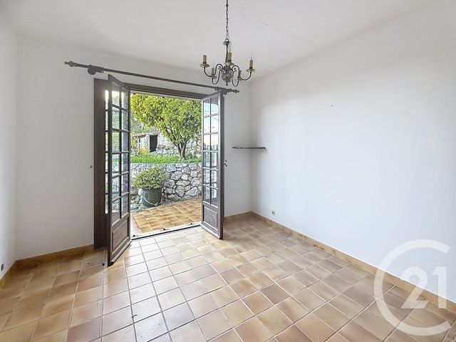 Maison &agrave; vendre - 5 pi&egrave;ces - 124,19 m2 - St Laurent Du Var - 06 - PROVENCE-ALPES-COTE-D-AZUR