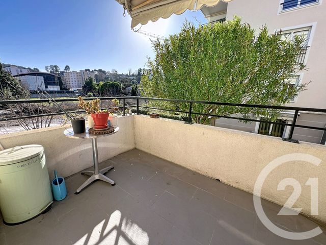 Appartement F3 &agrave; louer - 3 pi&egrave;ces - 62,83 m2 - Cagnes Sur Mer - 06 - PROVENCE-ALPES-COTE-D-AZUR