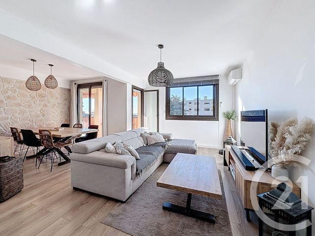 Appartement &agrave; vendre - 4 pi&egrave;ces - 77,27 m2 - Cagnes Sur Mer - 06 - PROVENCE-ALPES-COTE-D-AZUR