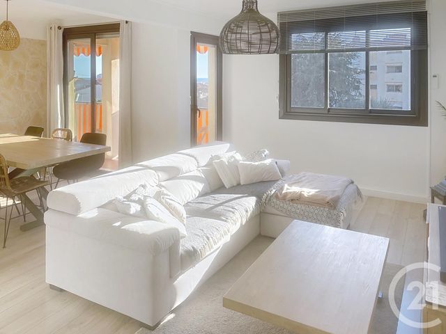 Appartement &agrave; vendre - 4 pi&egrave;ces - 77,27 m2 - Cagnes Sur Mer - 06 - PROVENCE-ALPES-COTE-D-AZUR