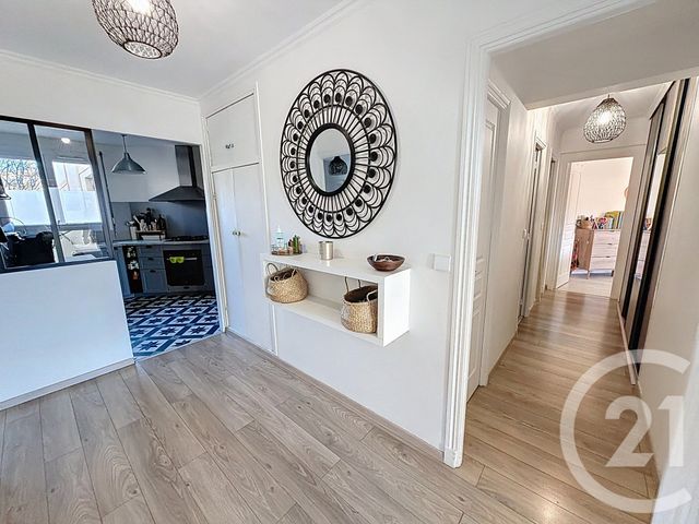 Appartement &agrave; vendre - 4 pi&egrave;ces - 77,27 m2 - Cagnes Sur Mer - 06 - PROVENCE-ALPES-COTE-D-AZUR