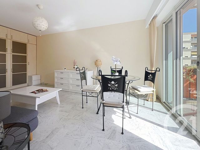 Appartement F1 &agrave; louer - 1 pi&egrave;ce - 34,90 m2 - Cagnes Sur Mer - 06 - PROVENCE-ALPES-COTE-D-AZUR