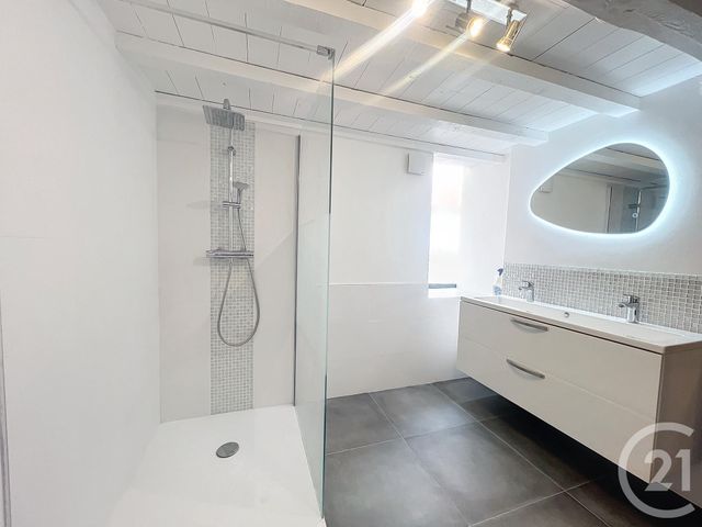 Appartement F3 &agrave; vendre - 3 pi&egrave;ces - 70,23 m2 - 06 - PROVENCE-ALPES-COTE-D-AZUR