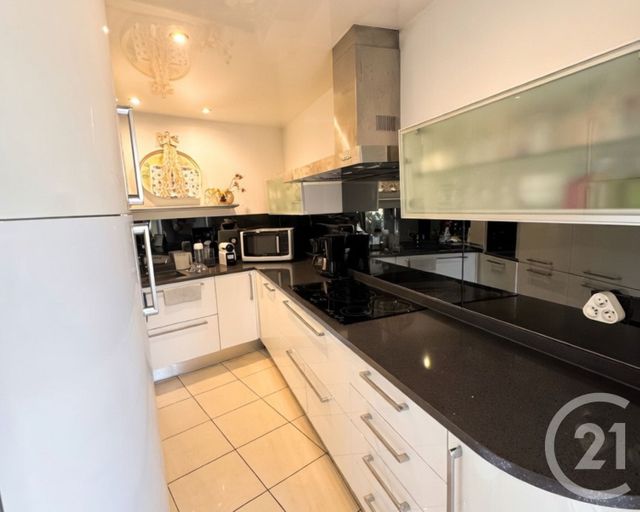 Appartement T4 &agrave; vendre - 4 pi&egrave;ces - 79,50 m2 - Cagnes Sur Mer - 06 - PROVENCE-ALPES-COTE-D-AZUR