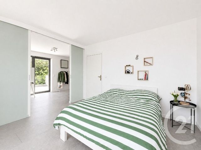 Maison &agrave; vendre - 4 pi&egrave;ces - 153,27 m2 - Carros - 06 - PROVENCE-ALPES-COTE-D-AZUR