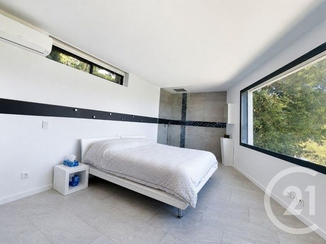 Maison &agrave; vendre - 4 pi&egrave;ces - 153,27 m2 - Carros - 06 - PROVENCE-ALPES-COTE-D-AZUR