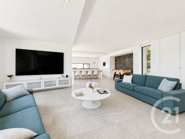 Maison &agrave; vendre - 4 pi&egrave;ces - 153,27 m2 - Carros - 06 - PROVENCE-ALPES-COTE-D-AZUR