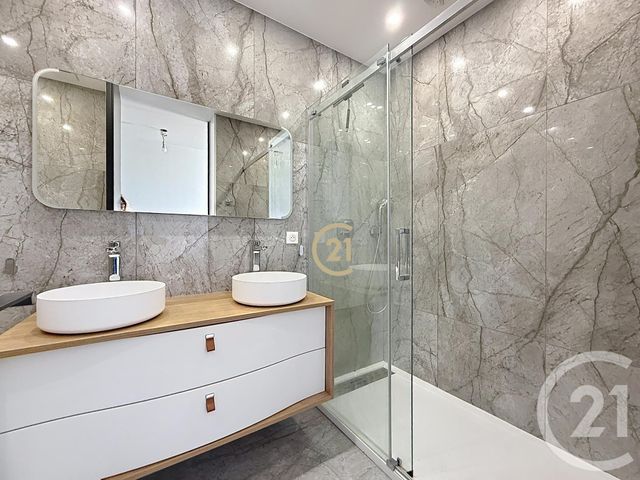 Appartement &agrave; vendre - 4 pi&egrave;ces - 137 m2 - Villeneuve Loubet - 06 - PROVENCE-ALPES-COTE-D-AZUR