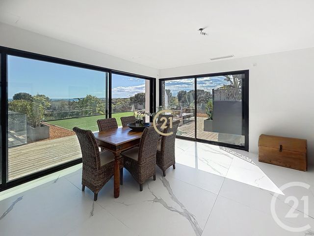 Appartement &agrave; vendre - 4 pi&egrave;ces - 137 m2 - Villeneuve Loubet - 06 - PROVENCE-ALPES-COTE-D-AZUR