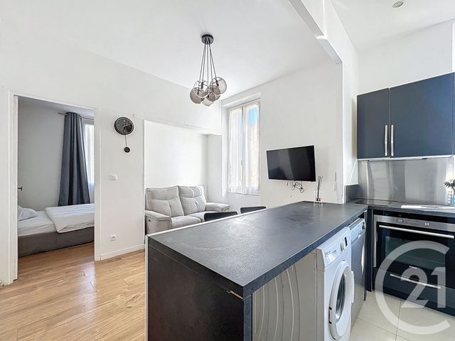 Appartement F2 &agrave; louer - 2 pi&egrave;ces - 31,30 m2 - Cannes La Bocca - 06 - PROVENCE-ALPES-COTE-D-AZUR