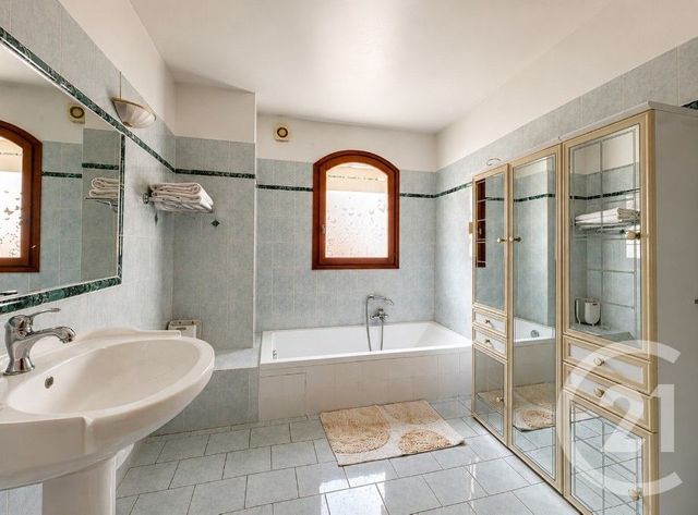Maison &agrave; vendre - 7 pi&egrave;ces - 294,50 m2 - St Paul De Vence - 06 - PROVENCE-ALPES-COTE-D-AZUR