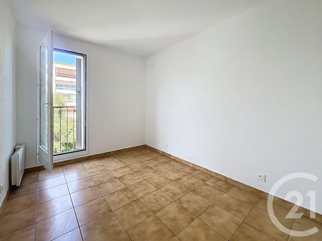 Appartement F3 &agrave; louer - 3 pi&egrave;ces - 58,55 m2 - St Laurent Du Var - 06 - PROVENCE-ALPES-COTE-D-AZUR