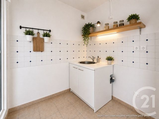 Appartement Studio &agrave; vendre - 1 pi&egrave;ce - 23,39 m2 - St Laurent Du Var - 06 - PROVENCE-ALPES-COTE-D-AZUR