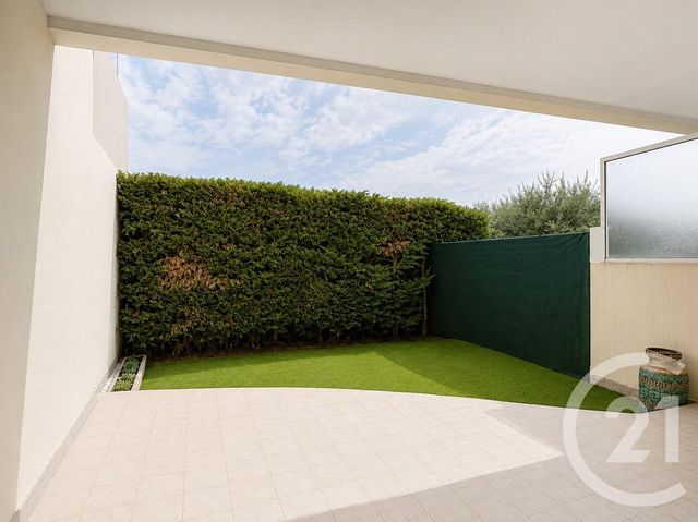 Appartement Studio &agrave; vendre - 1 pi&egrave;ce - 23,39 m2 - St Laurent Du Var - 06 - PROVENCE-ALPES-COTE-D-AZUR