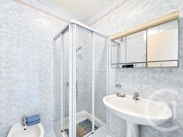 Appartement F3 &agrave; vendre - 3 pi&egrave;ces - 66,76 m2 - Cagnes Sur Mer - 06 - PROVENCE-ALPES-COTE-D-AZUR