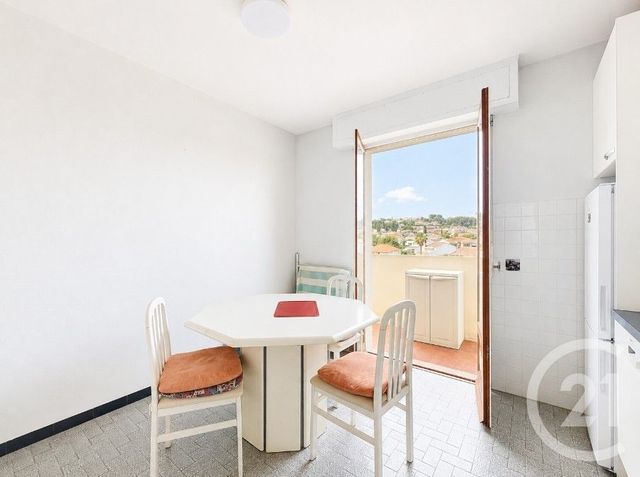 Appartement F3 &agrave; vendre - 3 pi&egrave;ces - 66,76 m2 - Cagnes Sur Mer - 06 - PROVENCE-ALPES-COTE-D-AZUR