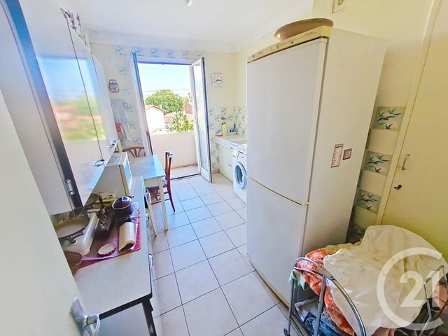 Appartement F3 &agrave; vendre - 3 pi&egrave;ces - 62,40 m2 - Cagnes Sur Mer - 06 - PROVENCE-ALPES-COTE-D-AZUR