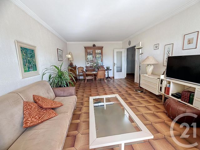 Appartement F2 &agrave; vendre - 2 pi&egrave;ces - 57,25 m2 - Cagnes Sur Mer - 06 - PROVENCE-ALPES-COTE-D-AZUR