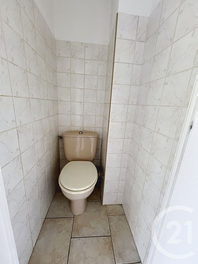 Appartement Studio &agrave; louer - 1 pi&egrave;ce - 25,57 m2 - Cagnes Sur Mer - 06 - PROVENCE-ALPES-COTE-D-AZUR