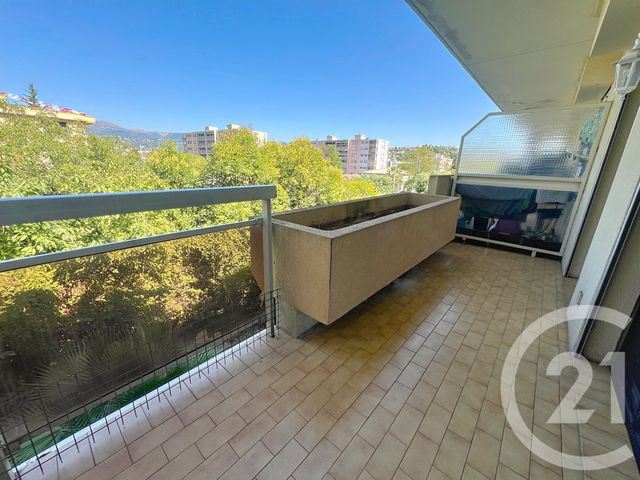 Appartement Studio &agrave; louer - 1 pi&egrave;ce - 25,57 m2 - Cagnes Sur Mer - 06 - PROVENCE-ALPES-COTE-D-AZUR