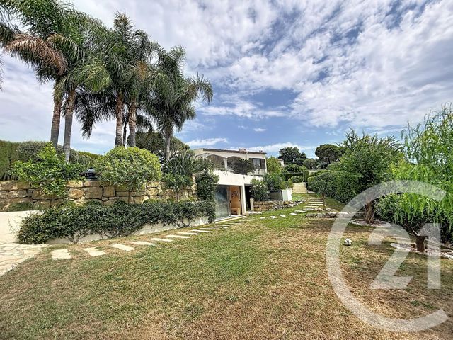 Maison &agrave; vendre - 6 pi&egrave;ces - 210,73 m2 - Cagnes Sur Mer - 06 - PROVENCE-ALPES-COTE-D-AZUR