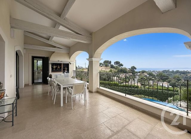 Maison &agrave; vendre - 6 pi&egrave;ces - 210,73 m2 - Cagnes Sur Mer - 06 - PROVENCE-ALPES-COTE-D-AZUR