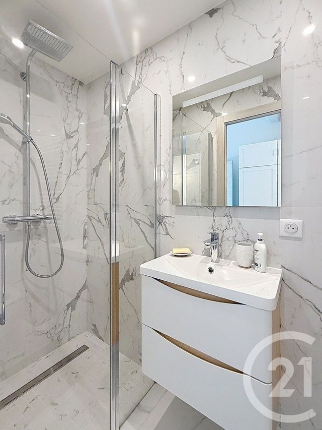 Maison &agrave; vendre - 6 pi&egrave;ces - 210,73 m2 - Cagnes Sur Mer - 06 - PROVENCE-ALPES-COTE-D-AZUR