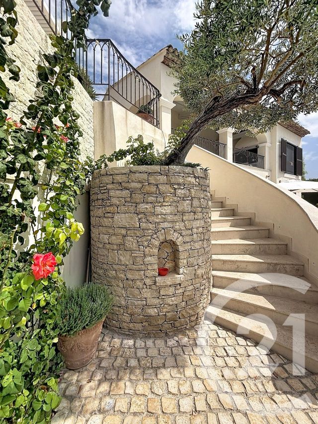 Maison &agrave; vendre - 6 pi&egrave;ces - 210,73 m2 - Cagnes Sur Mer - 06 - PROVENCE-ALPES-COTE-D-AZUR