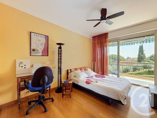 Appartement F3 &agrave; vendre - 3 pi&egrave;ces - 66,41 m2 - Cagnes Sur Mer - 06 - PROVENCE-ALPES-COTE-D-AZUR