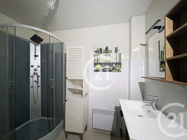 Appartement T2 à louer - 3 pièces - 95 m2 - Lavaur - 81 - MIDI-PYRENEES