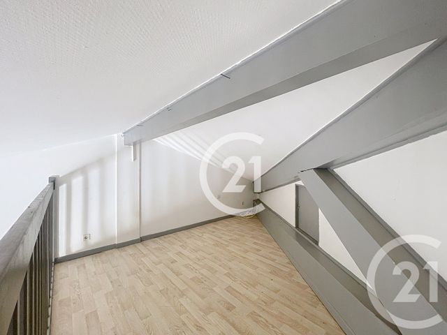 Appartement T2 &agrave; louer - 2 pi&egrave;ces - 32 m2 - Lavaur - 81 - MIDI-PYRENEES