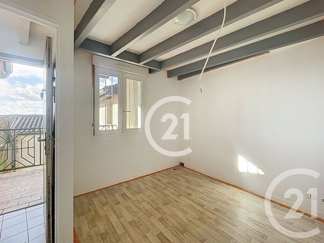 Appartement T2 &agrave; louer - 2 pi&egrave;ces - 32 m2 - Lavaur - 81 - MIDI-PYRENEES